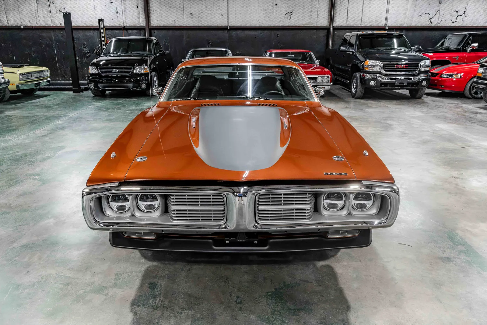 1973-Plymouth-Cuda-Autumn Bronze Metallic-WH23H3A171040-40.jpg